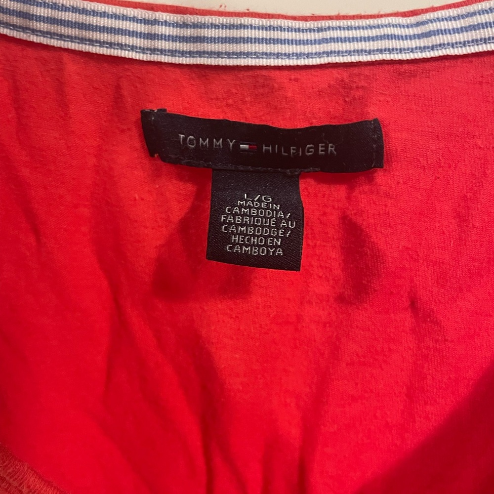2/$15 Red Top - Picture 2 of 2